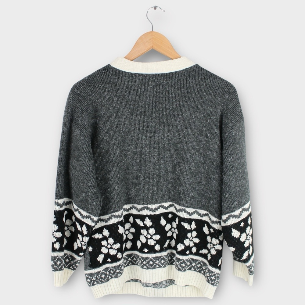 Vintage Private Eyes Nordic Sweater Women's Medium Gray Black White Polar Bear - Picture 4 of 4